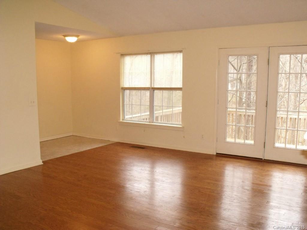 Mills Pond - Residential Lease