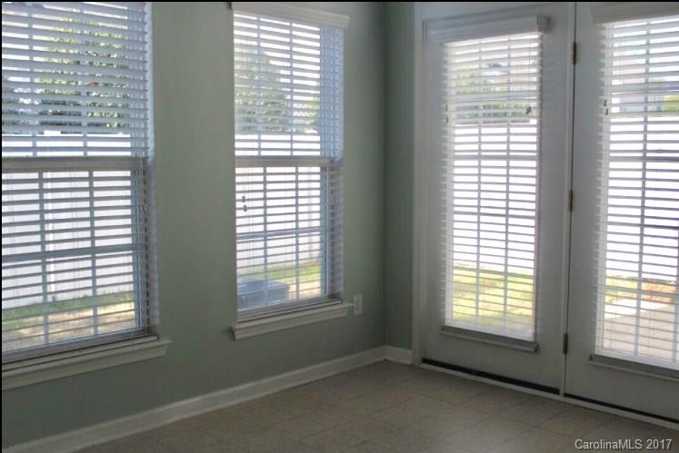 Autumn Cove At Lake Wylie - Residential