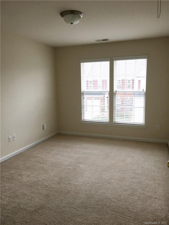 Autumn Cove At Lake Wylie - Residential