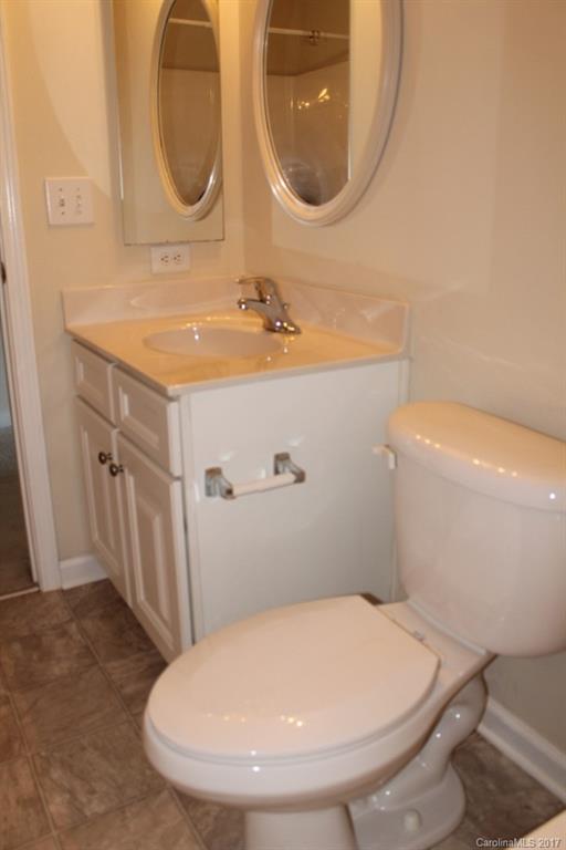 Autumn Cove At Lake Wylie - Residential