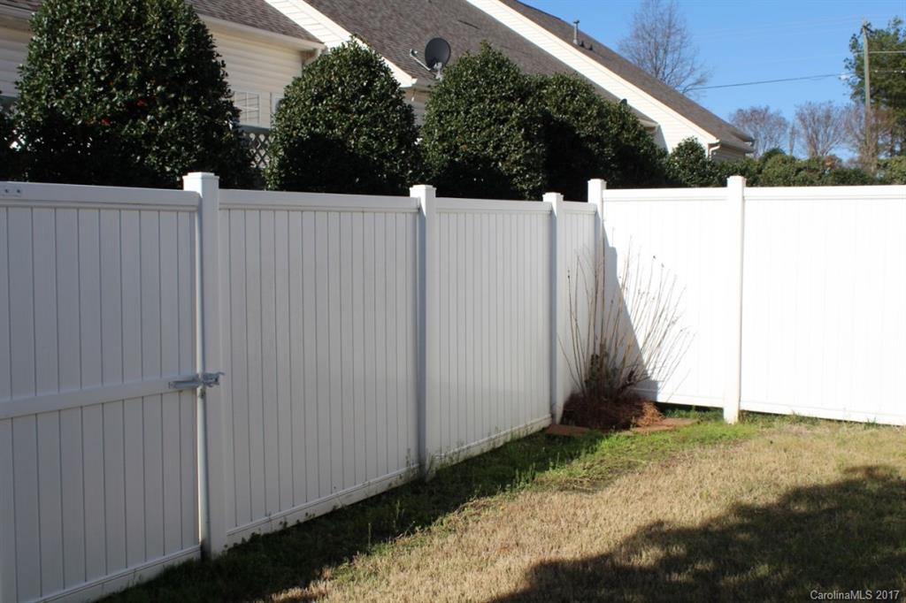 Autumn Cove At Lake Wylie - Residential