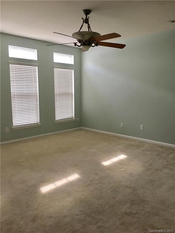 Autumn Cove At Lake Wylie - Residential