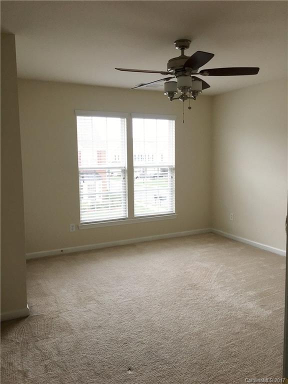 Autumn Cove At Lake Wylie - Residential