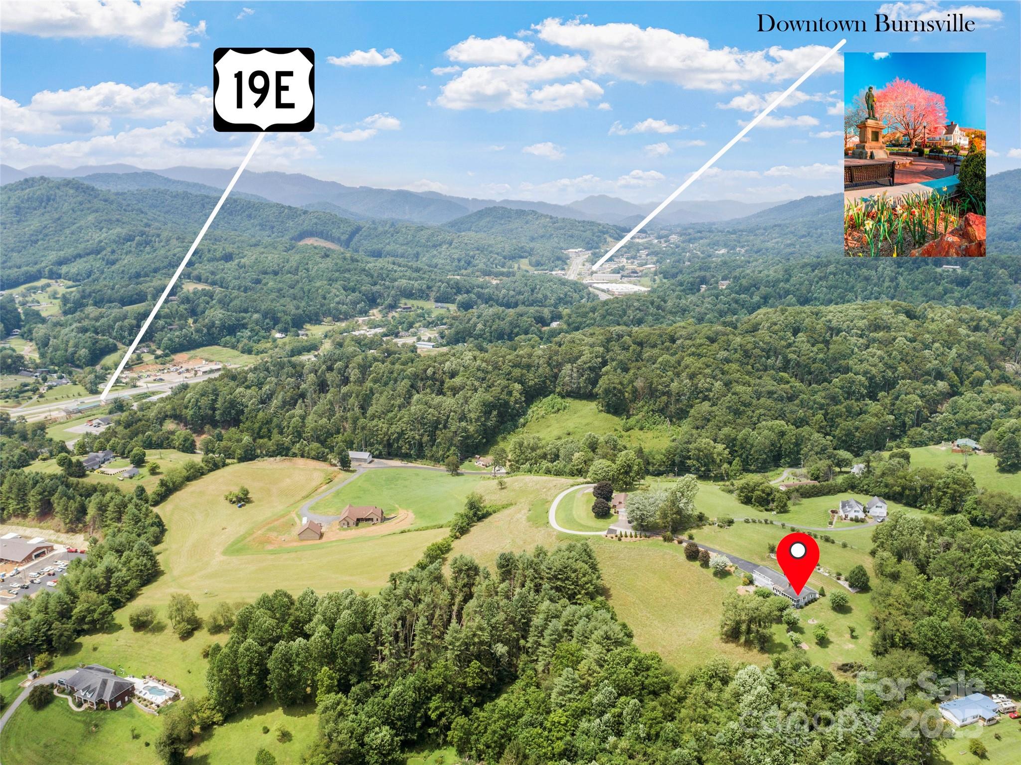 220 Grand View Lane