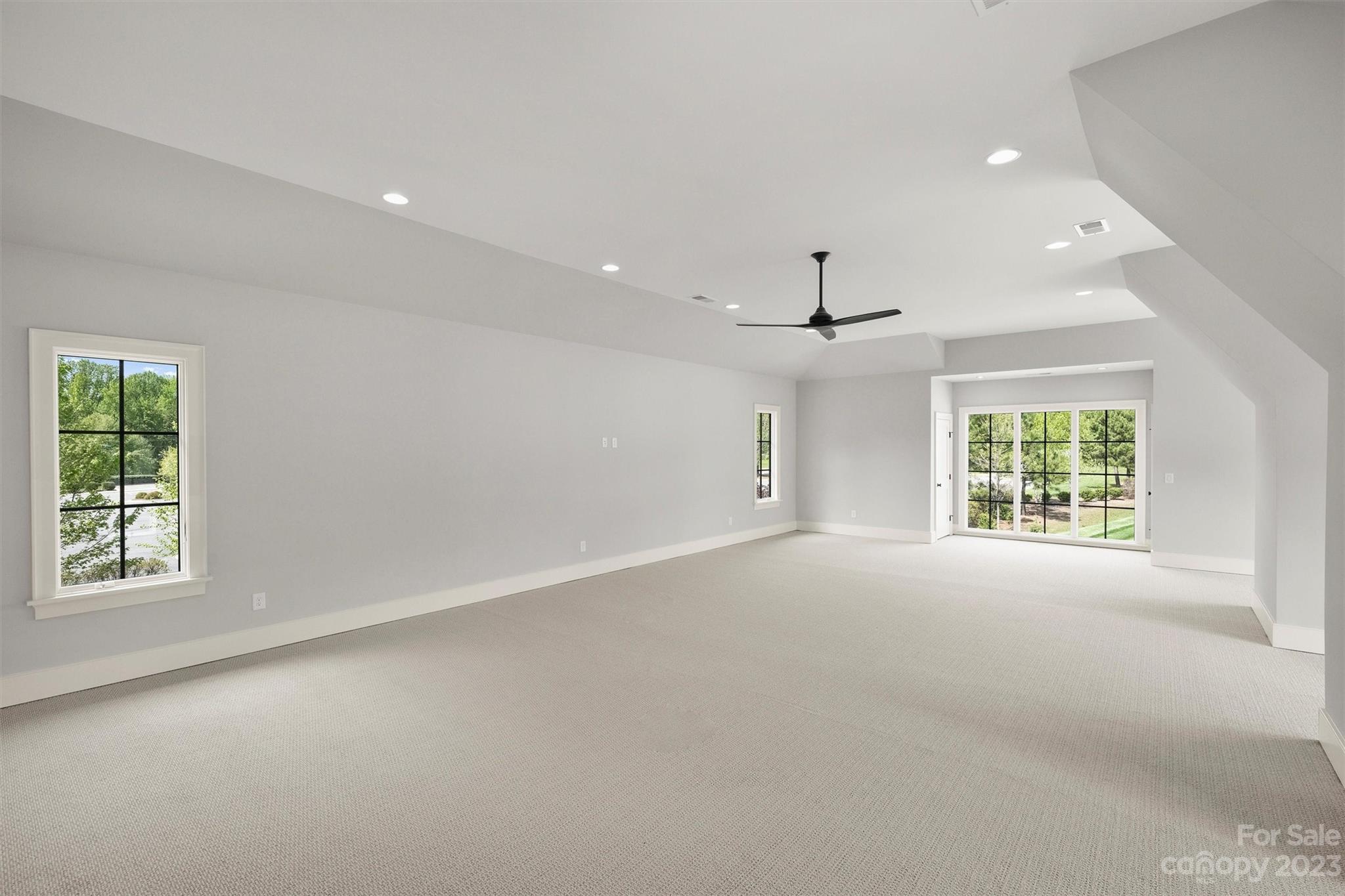 Cardinal Crest - Residential