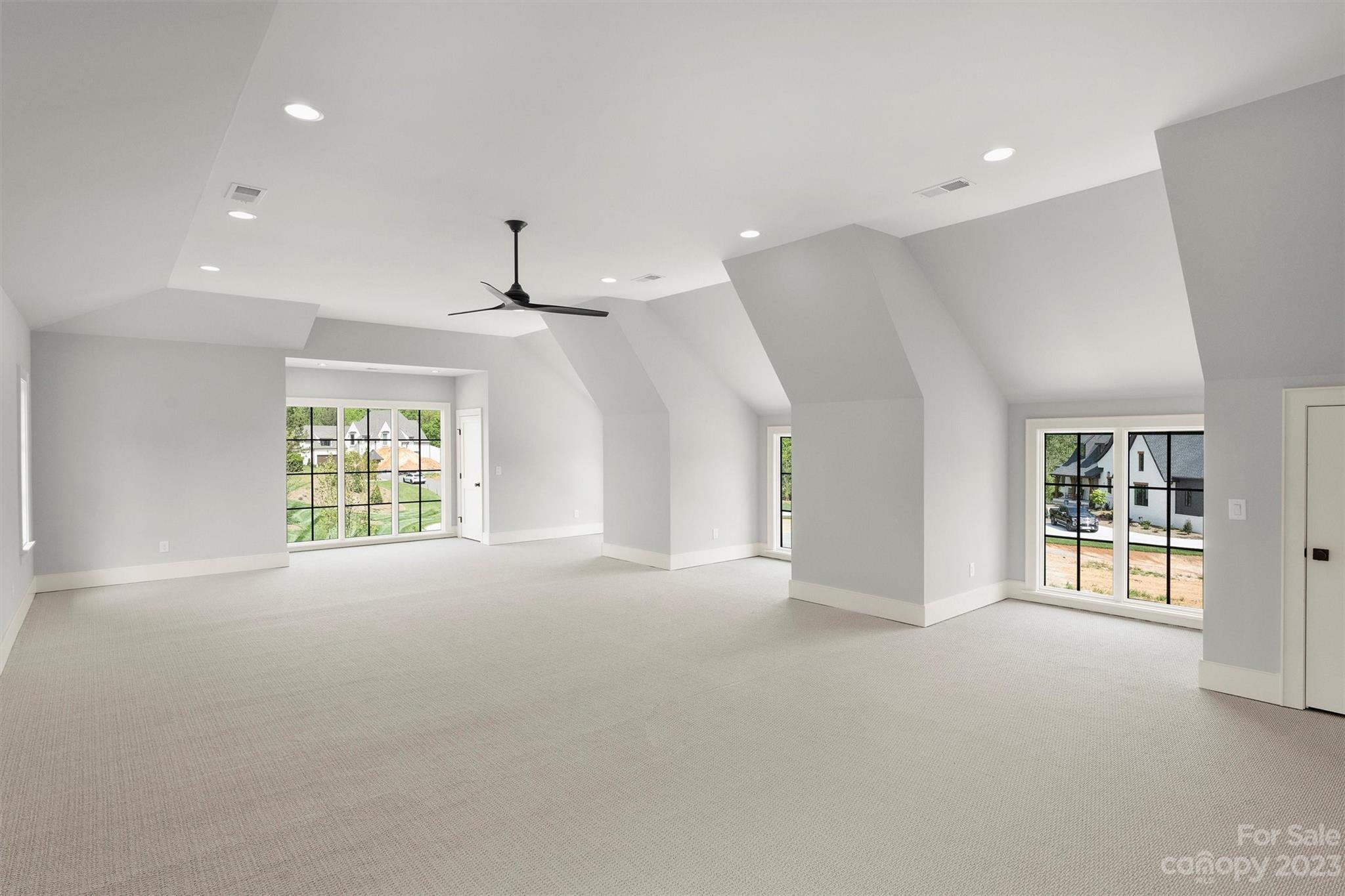 Cardinal Crest - Residential