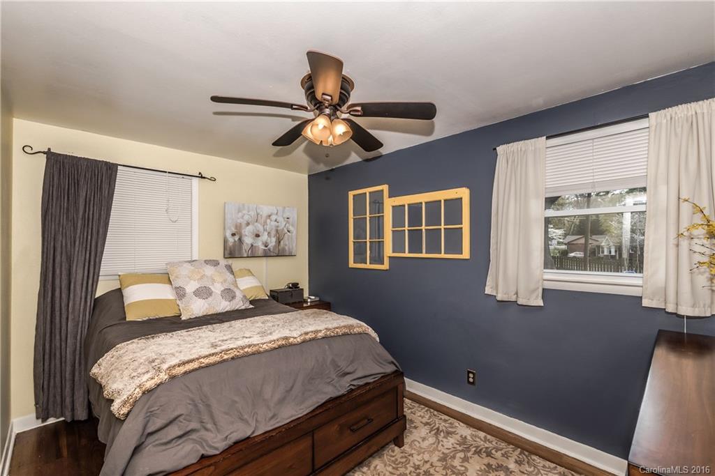 Merry Oaks - Residential