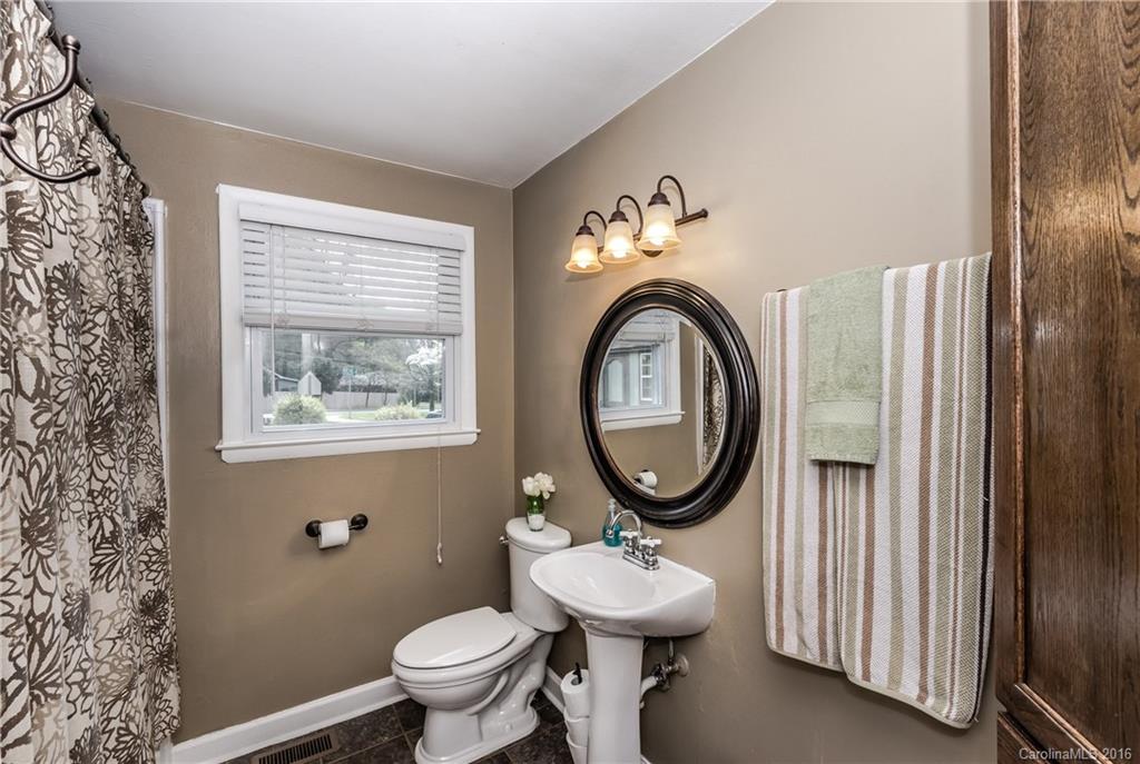 Merry Oaks - Residential