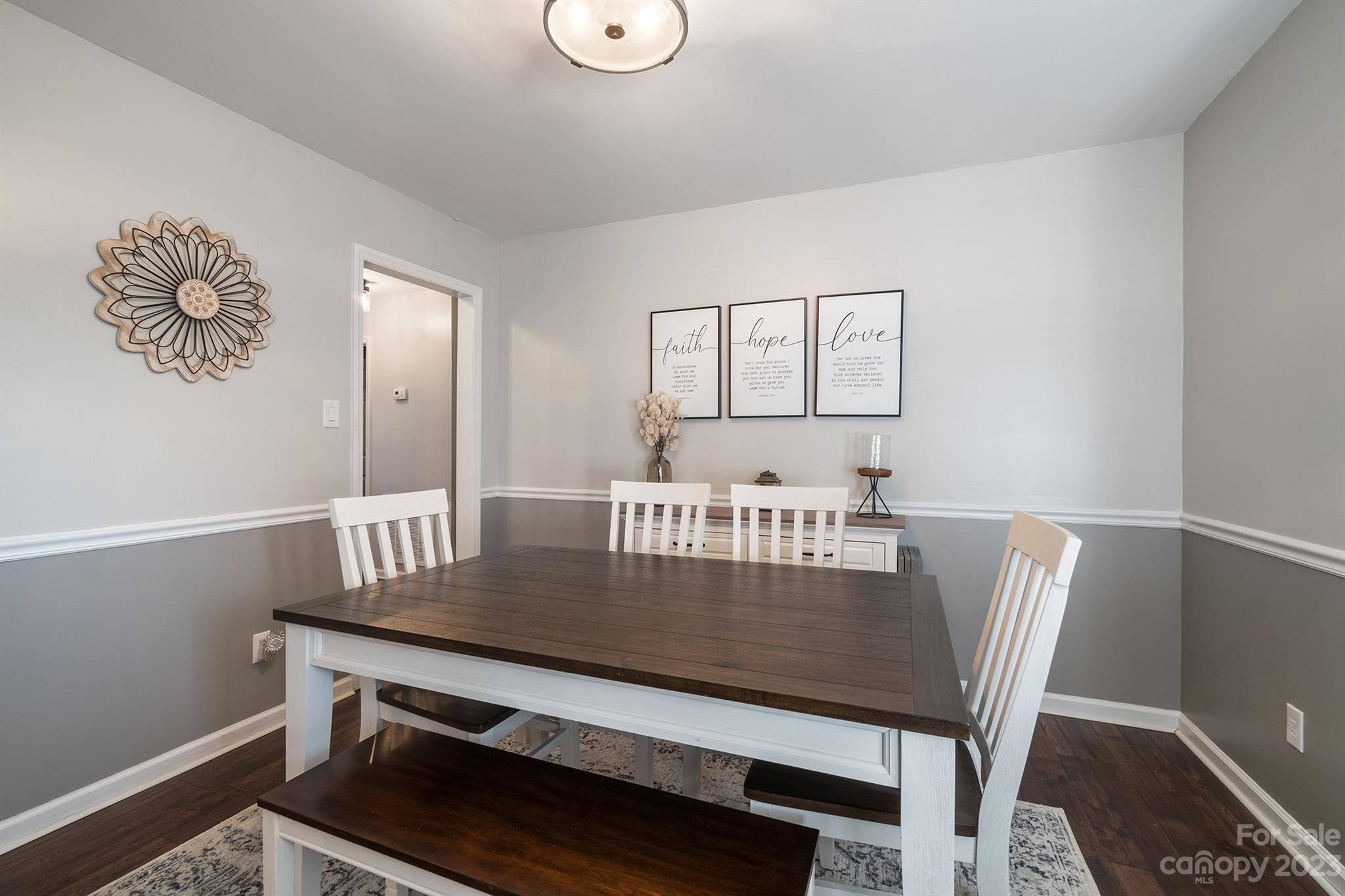 Captains Cove - Residential