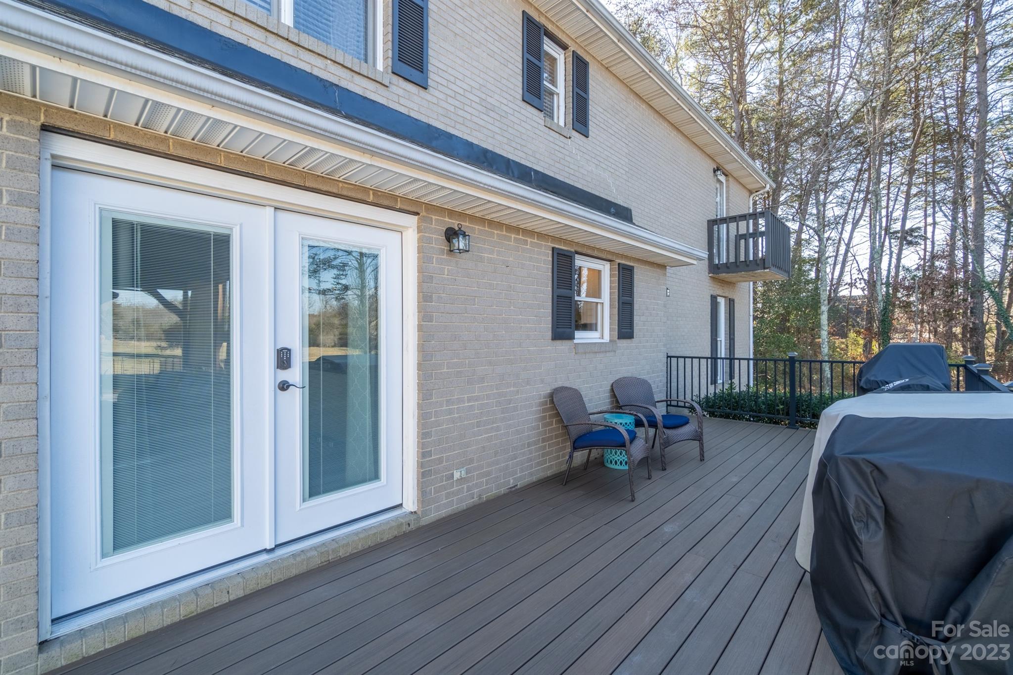 Captains Cove - Residential