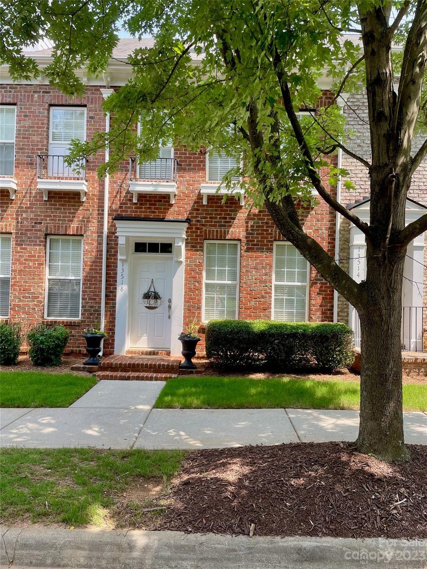 Adorable townhome in Huntersville! Live in the convenience of like-new with the beauty of established! This attractive and peaceful townhome is located in gorgeous Monteith Park, one of the most desirable communities in Mecklenburg County! Renovated from top down just a few years ago with luxury vinyl plank throughout, new stainless steel appliances, granite kitchen top, new bathrooms and just recently installed a new dishwasher! Located across from one of the numerous parks and only steps away from the community pool and walking trails, this home has everything you need, including a 1.5 car detached garage! Easy access to highways, only minutes from Birkdale Village and many other amenities. Move in Ready!