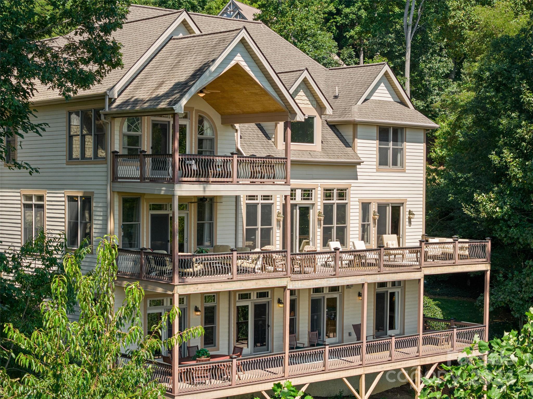 Poplar Ridge - Residential