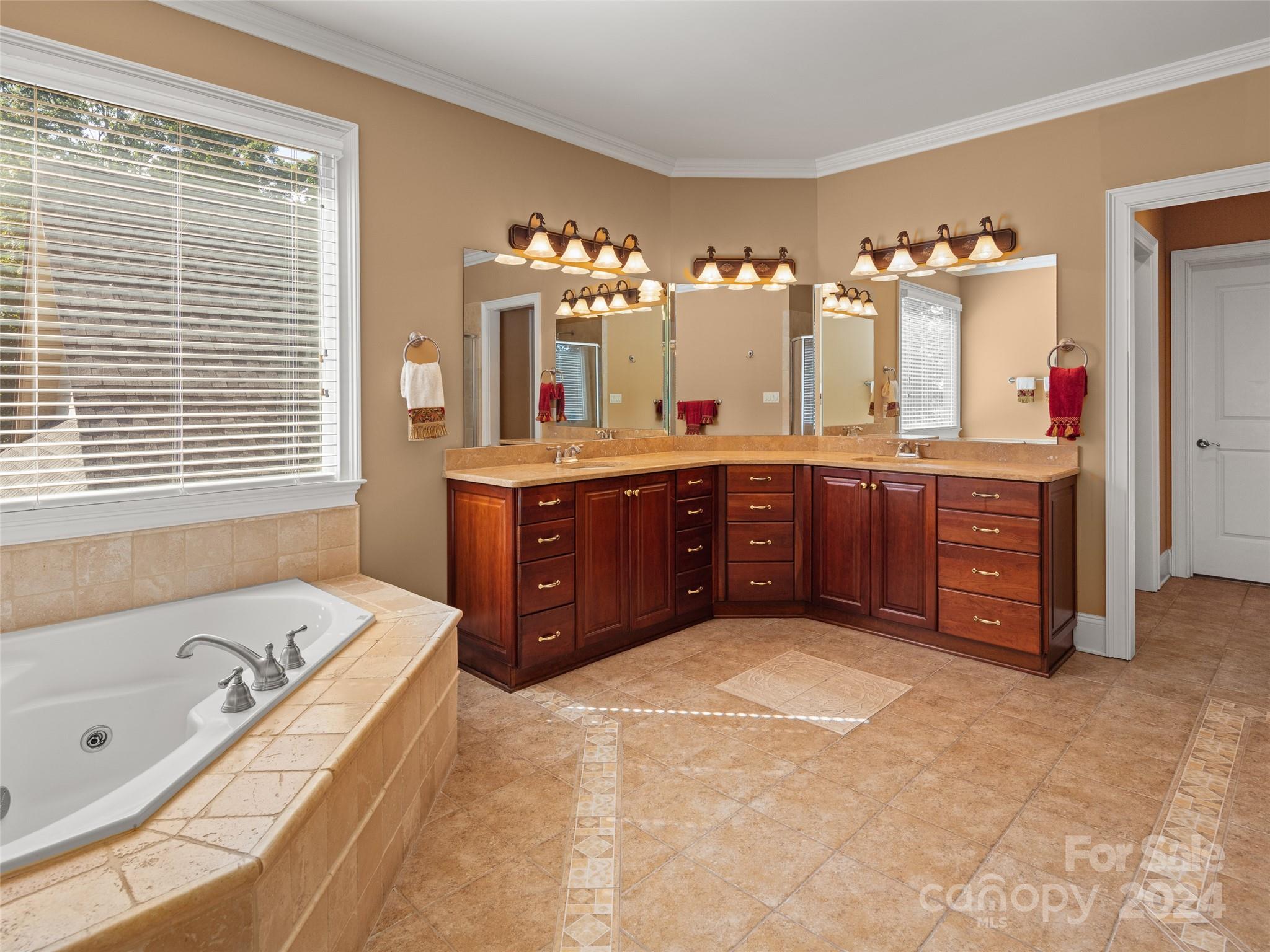 Poplar Ridge - Residential