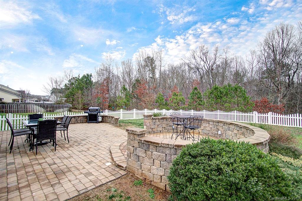 Ridge Pointe - Residential