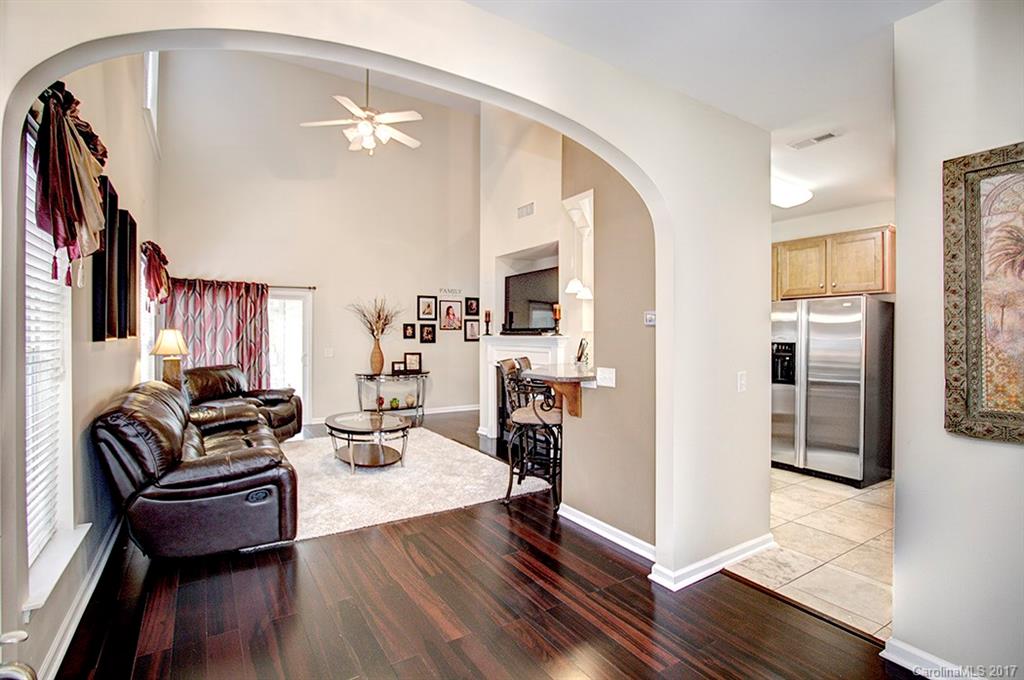 Ridge Pointe - Residential