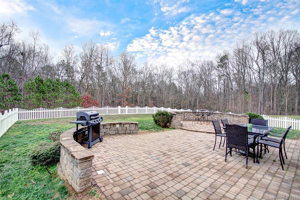 Ridge Pointe - Residential