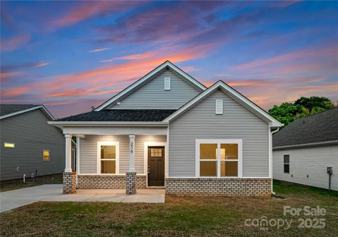 1619 Martin Avenue Gastonia NC 28052