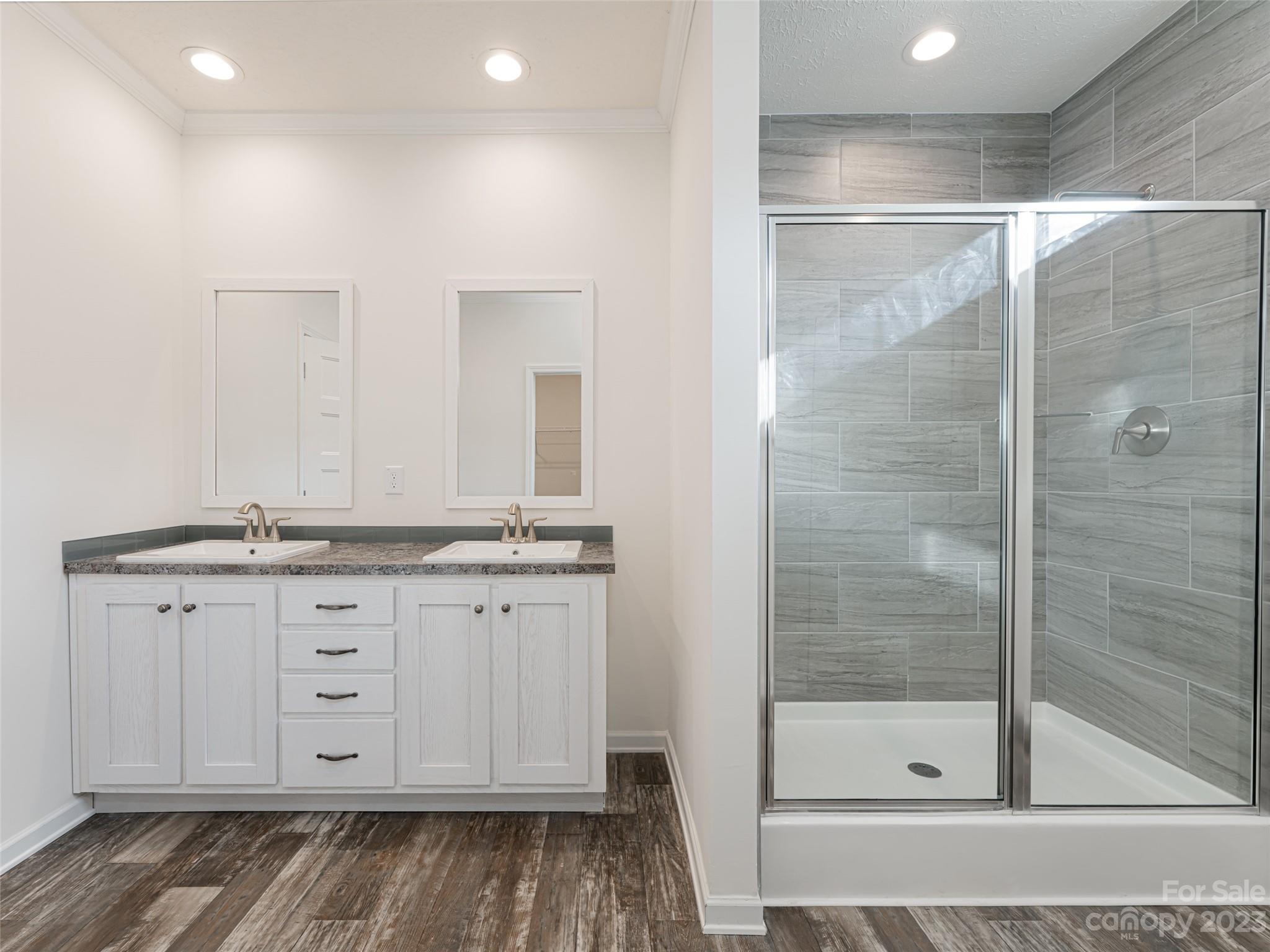 Brooks Cove - Residential