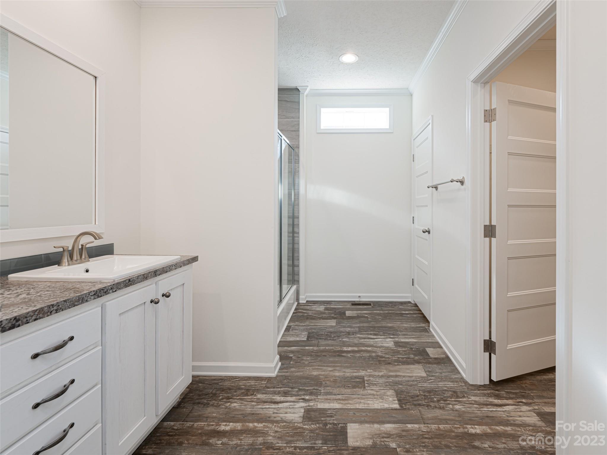 Brooks Cove - Residential