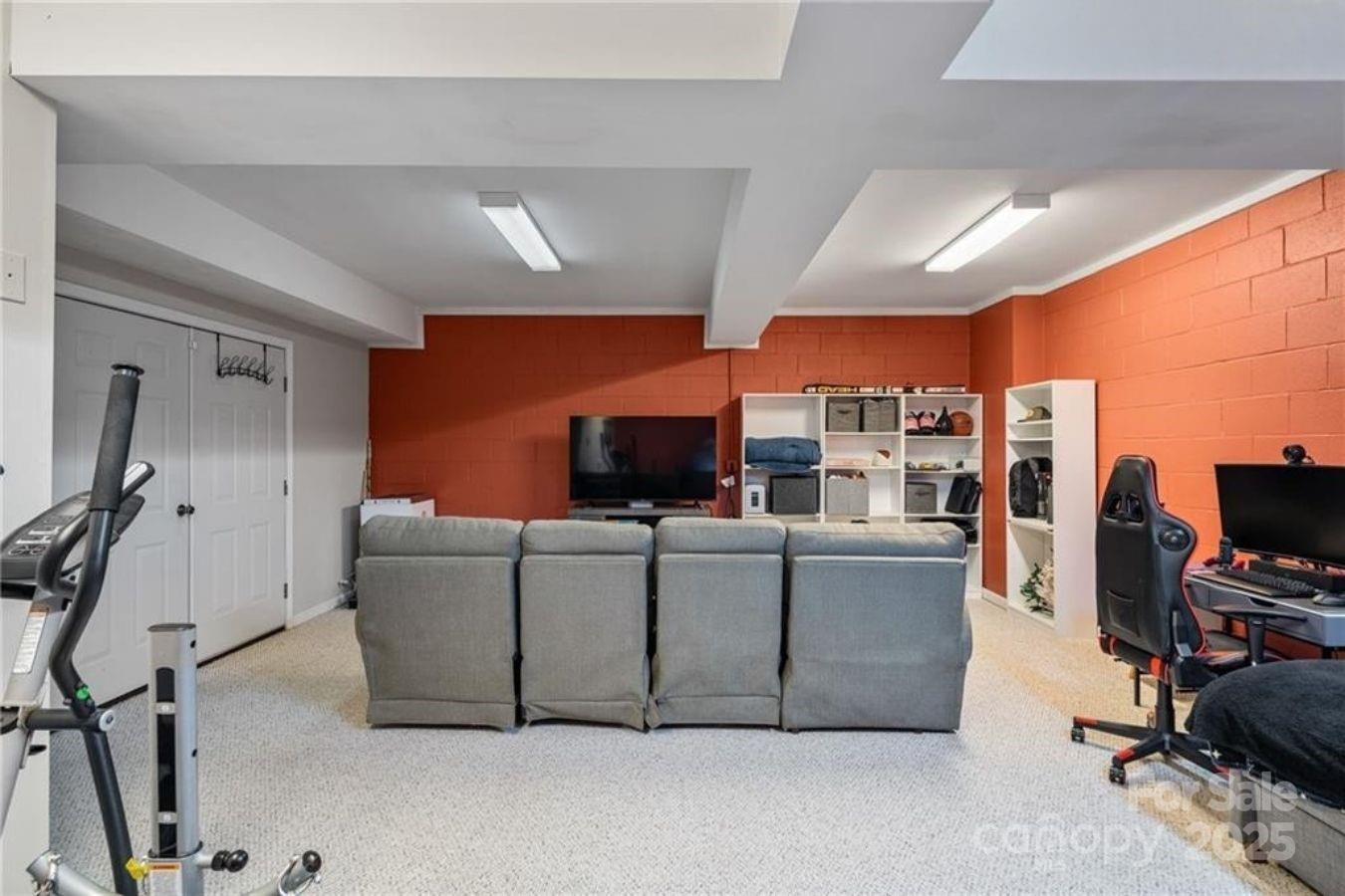 Grandfather Farms - Residential