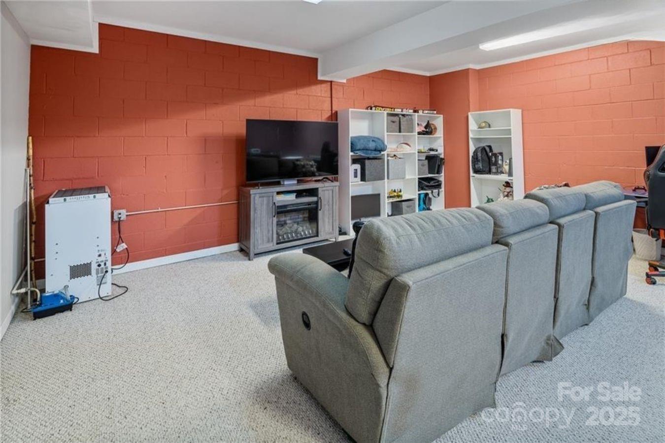 Grandfather Farms - Residential