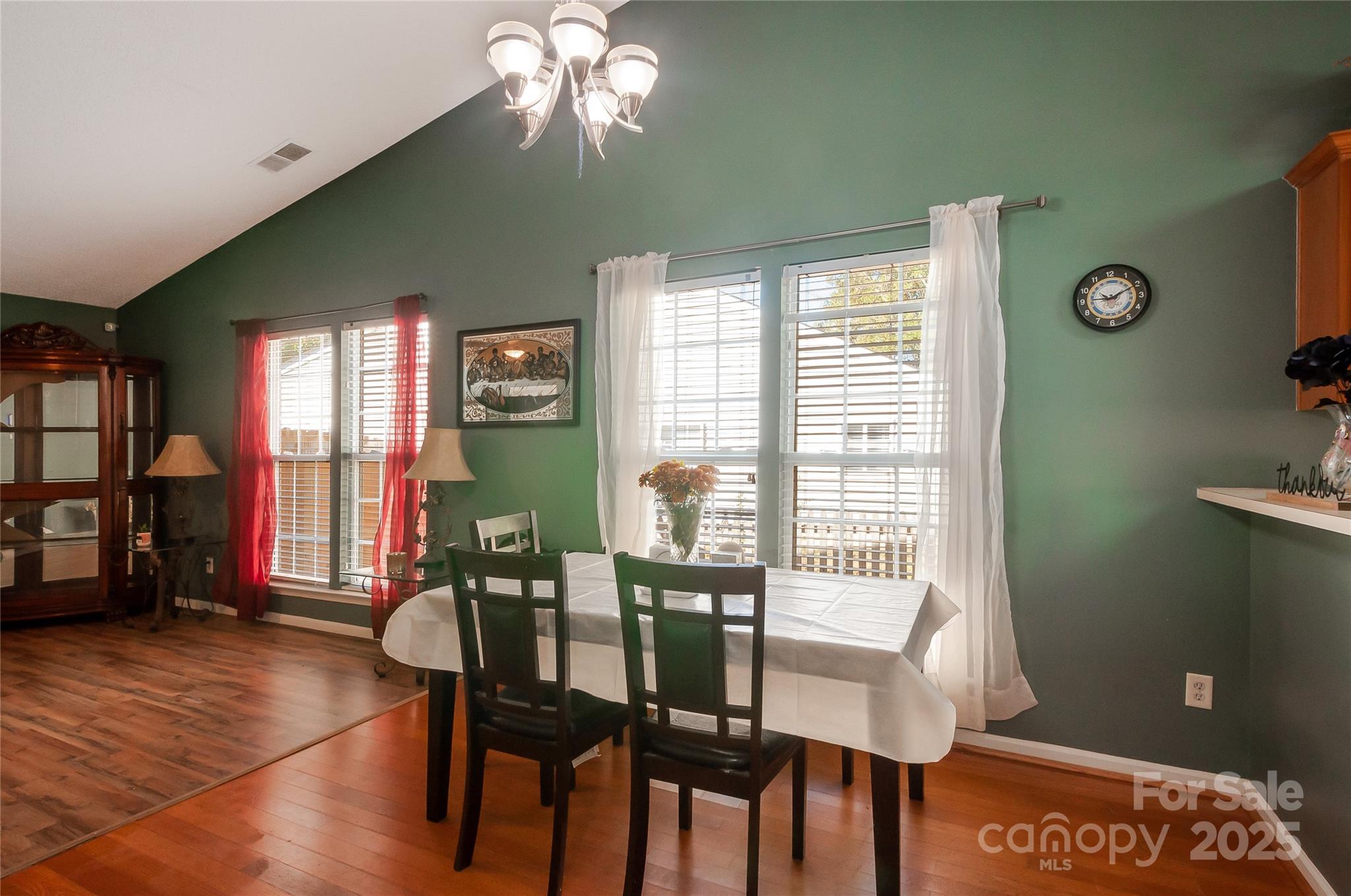 1005 Washburn Court