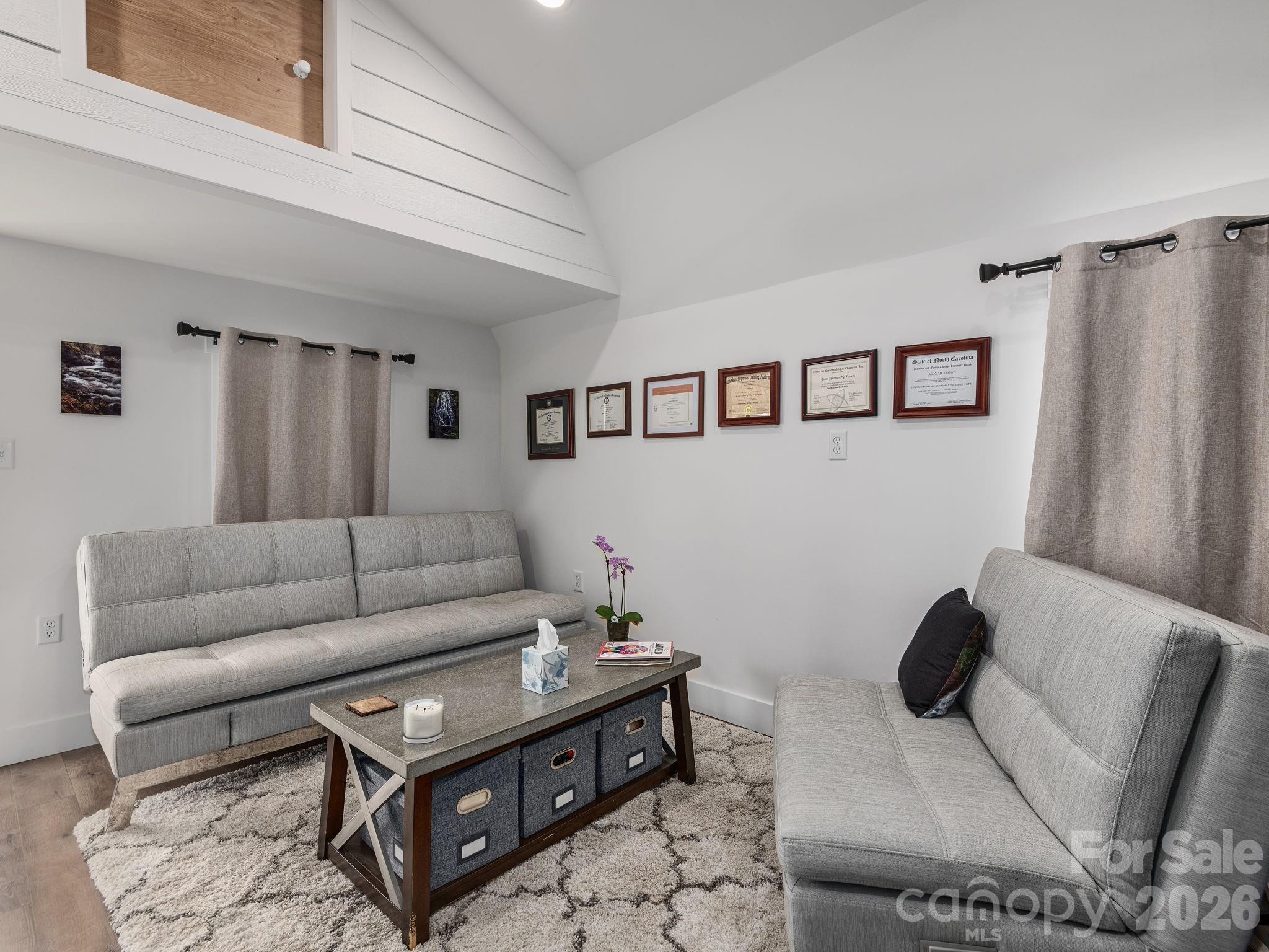 Livingston Farms - Residential