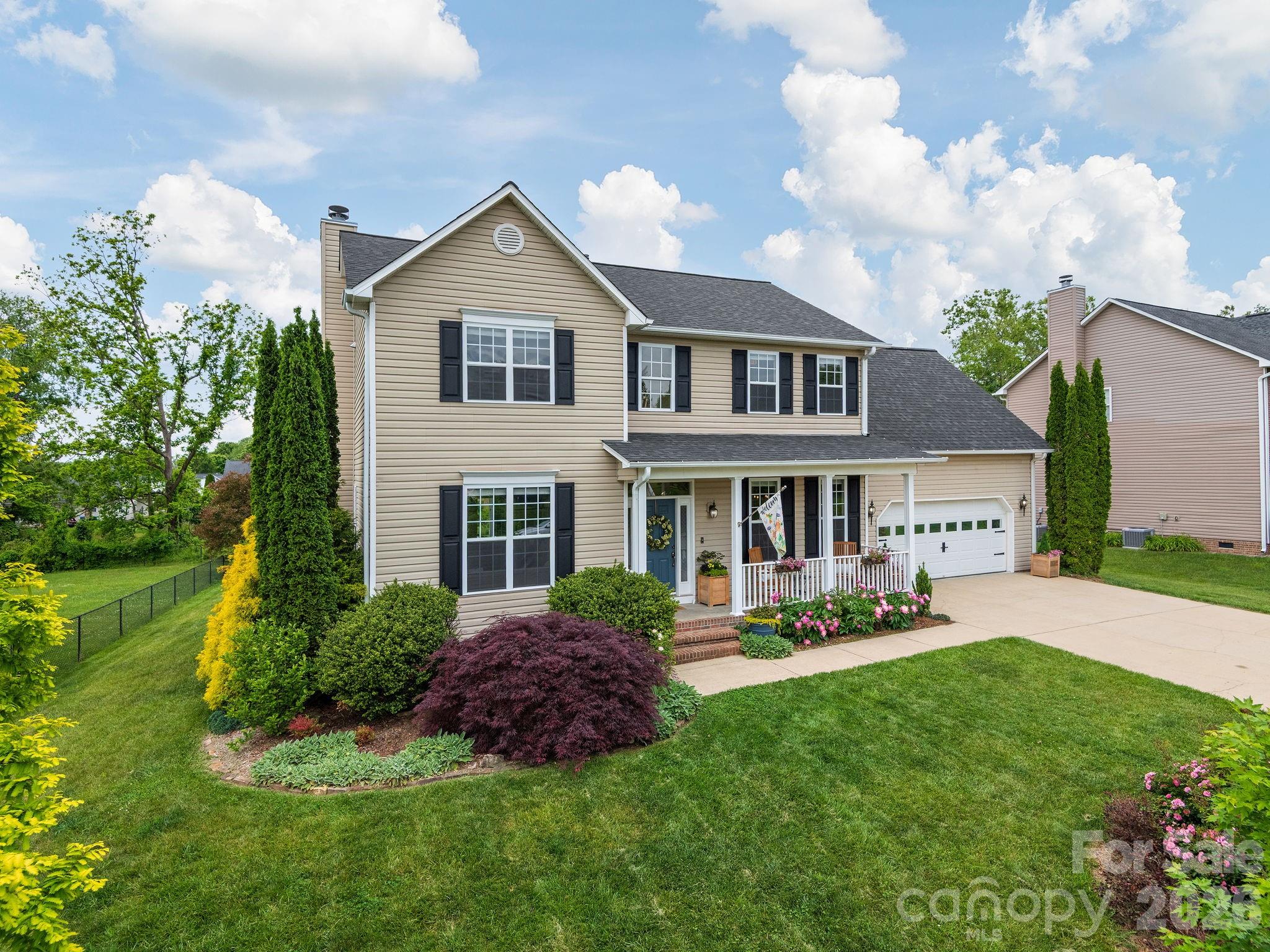 288 Walnut Crest Road
