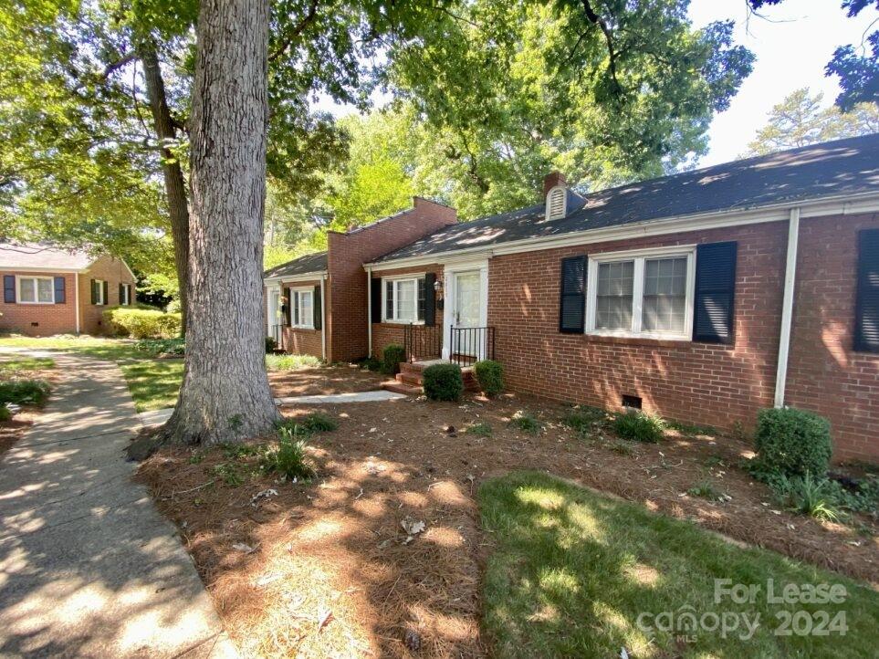 Myers Park - Residential Lease