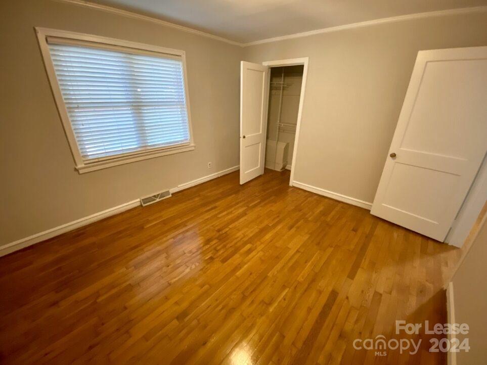 Myers Park - Residential Lease