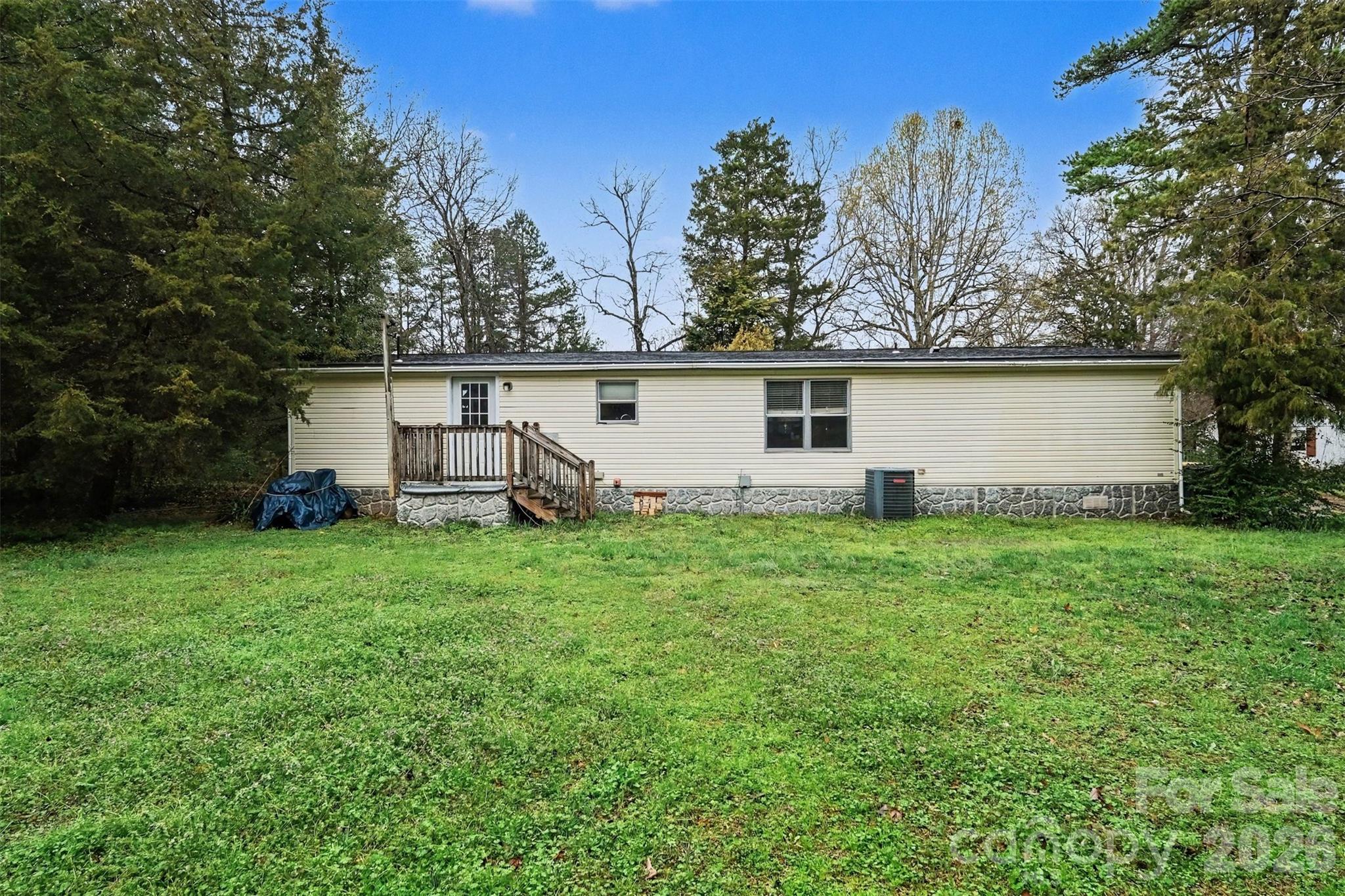 SPRING VALLEY - Residential