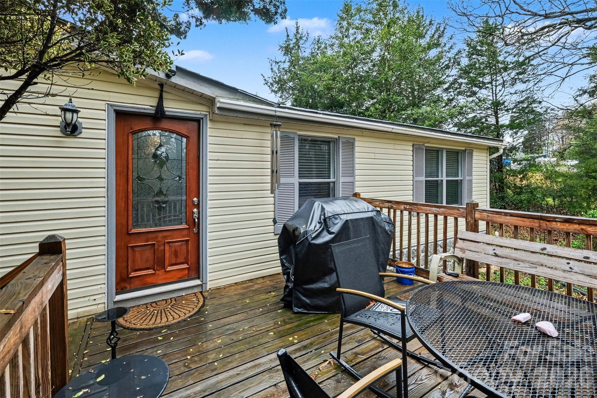 SPRING VALLEY - Residential