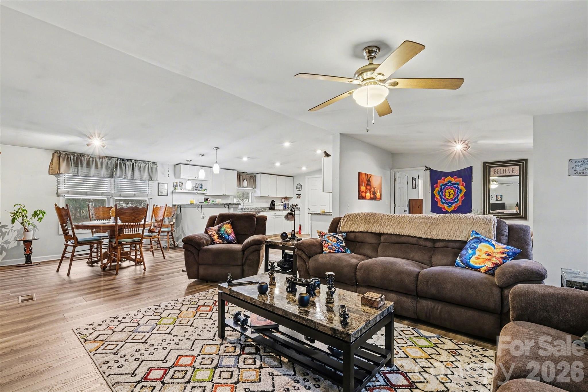 SPRING VALLEY - Residential