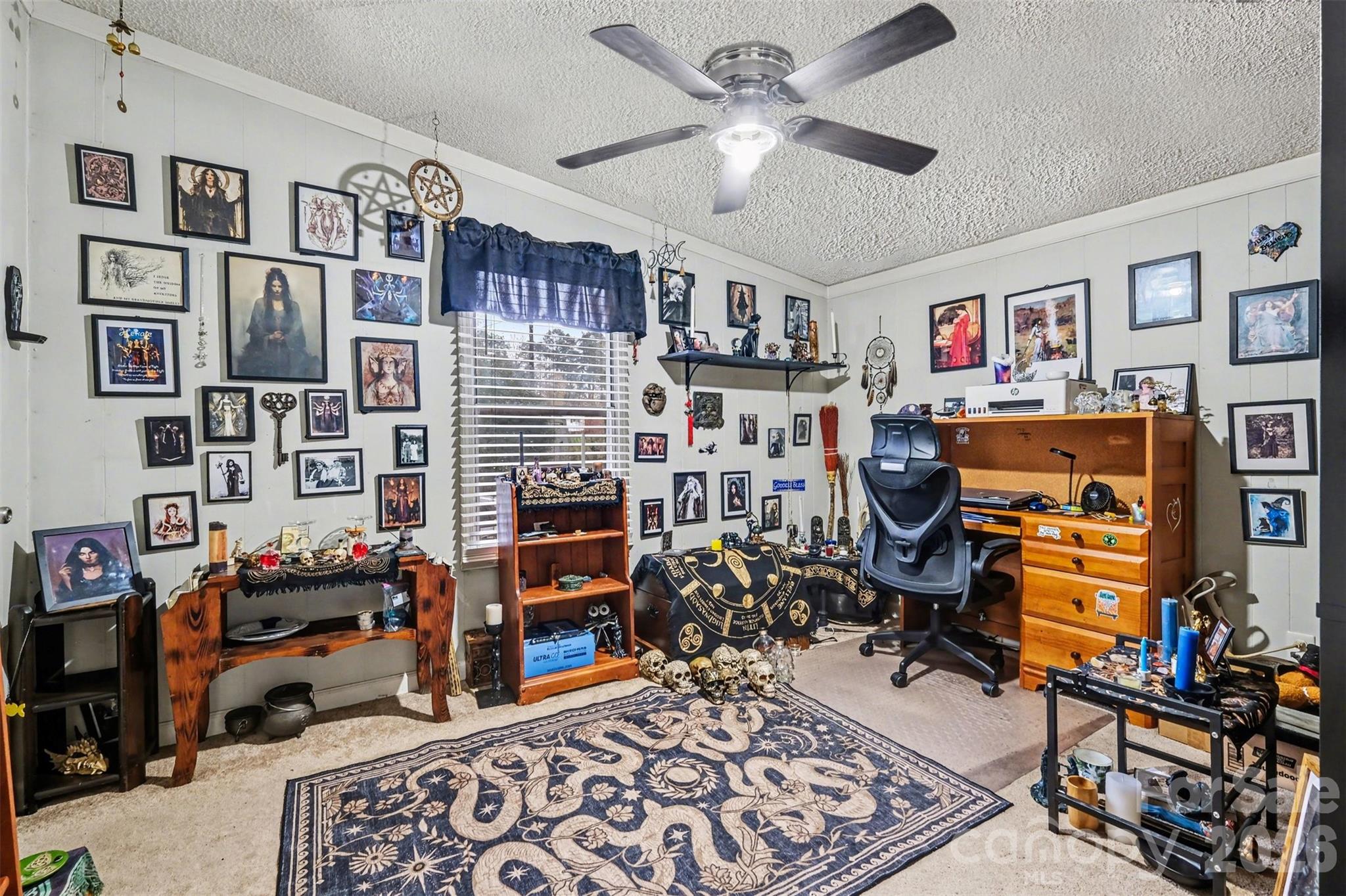 SPRING VALLEY - Residential