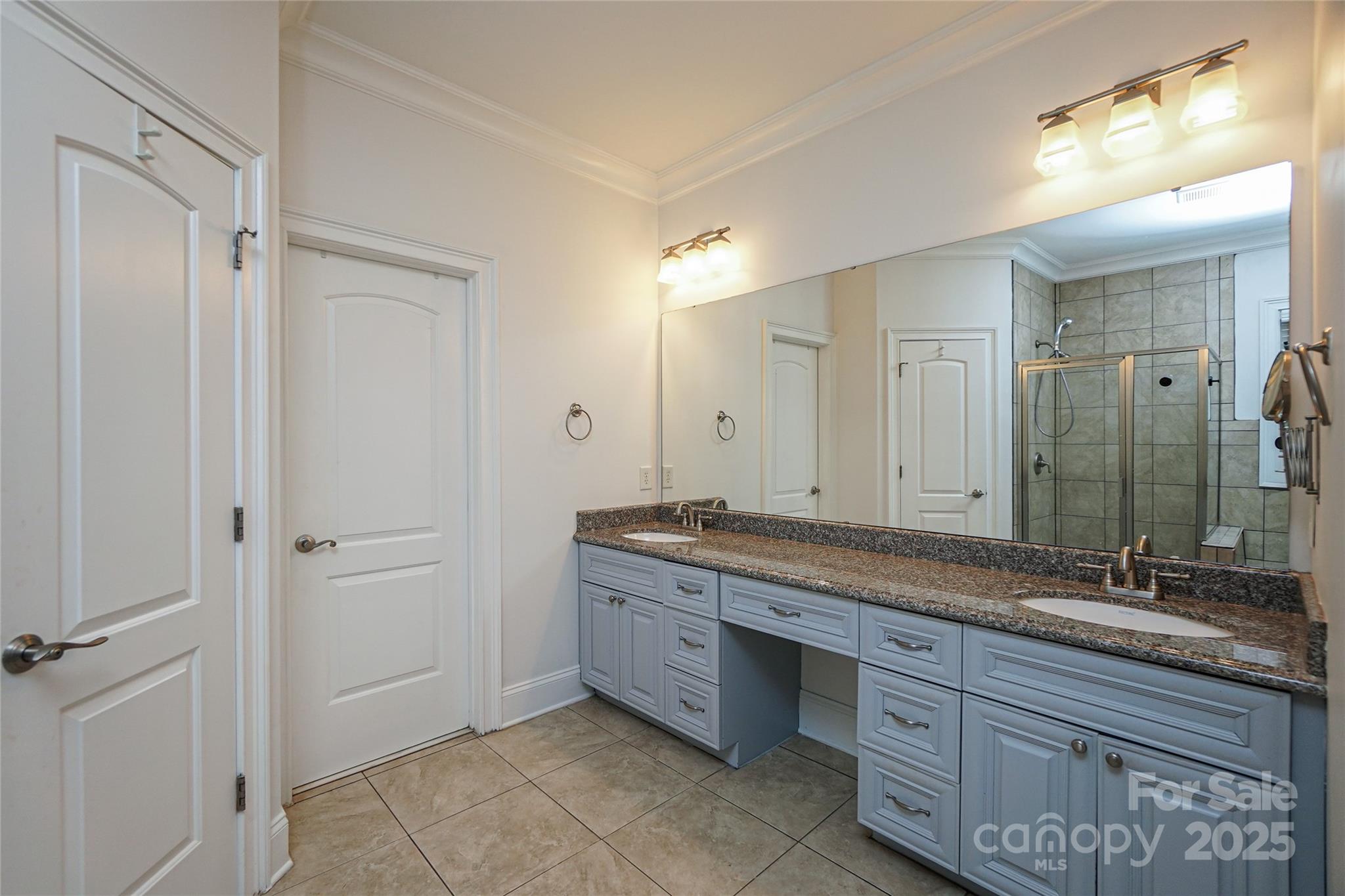 Regent Park - Residential