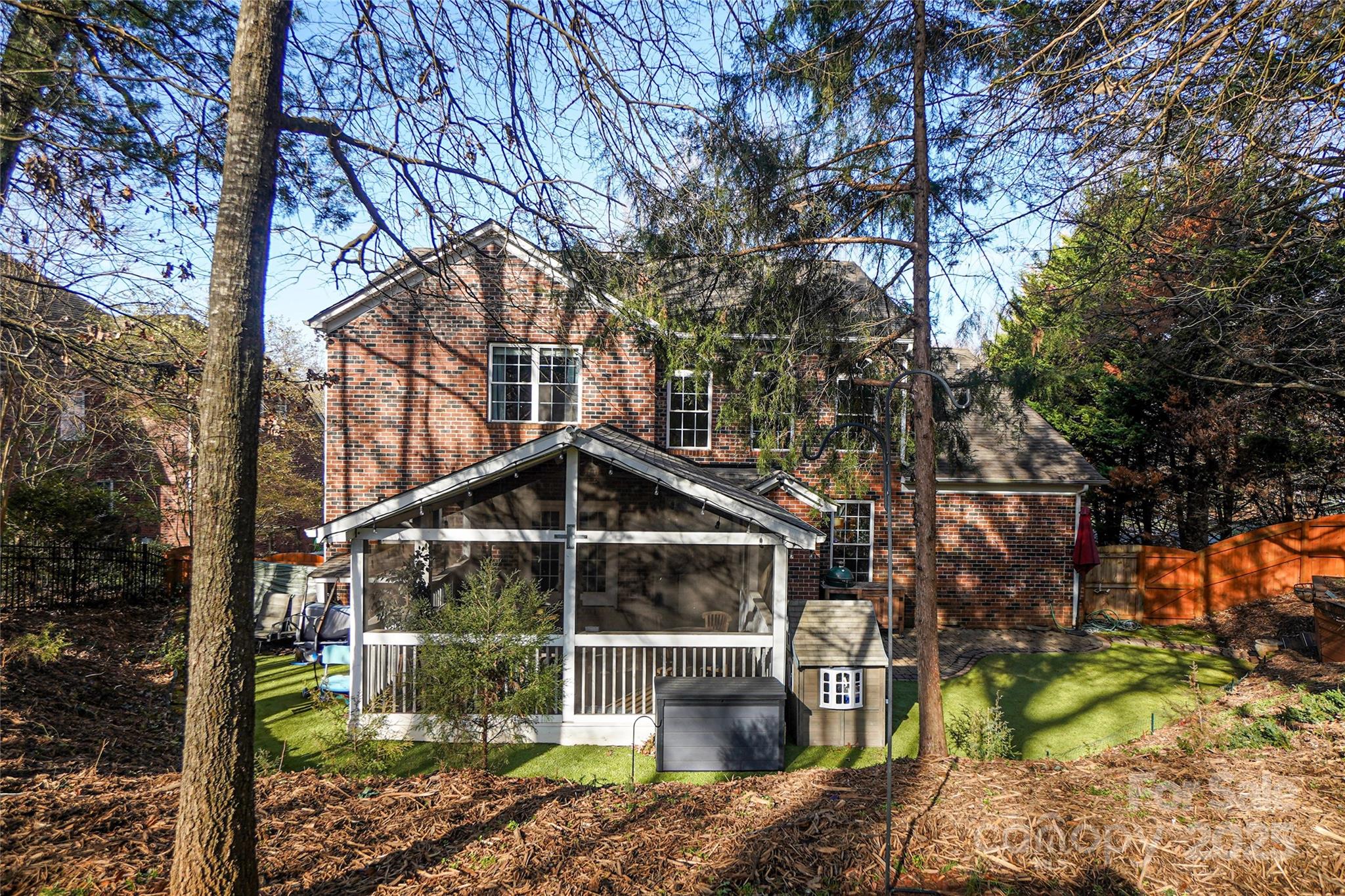 Regent Park - Residential