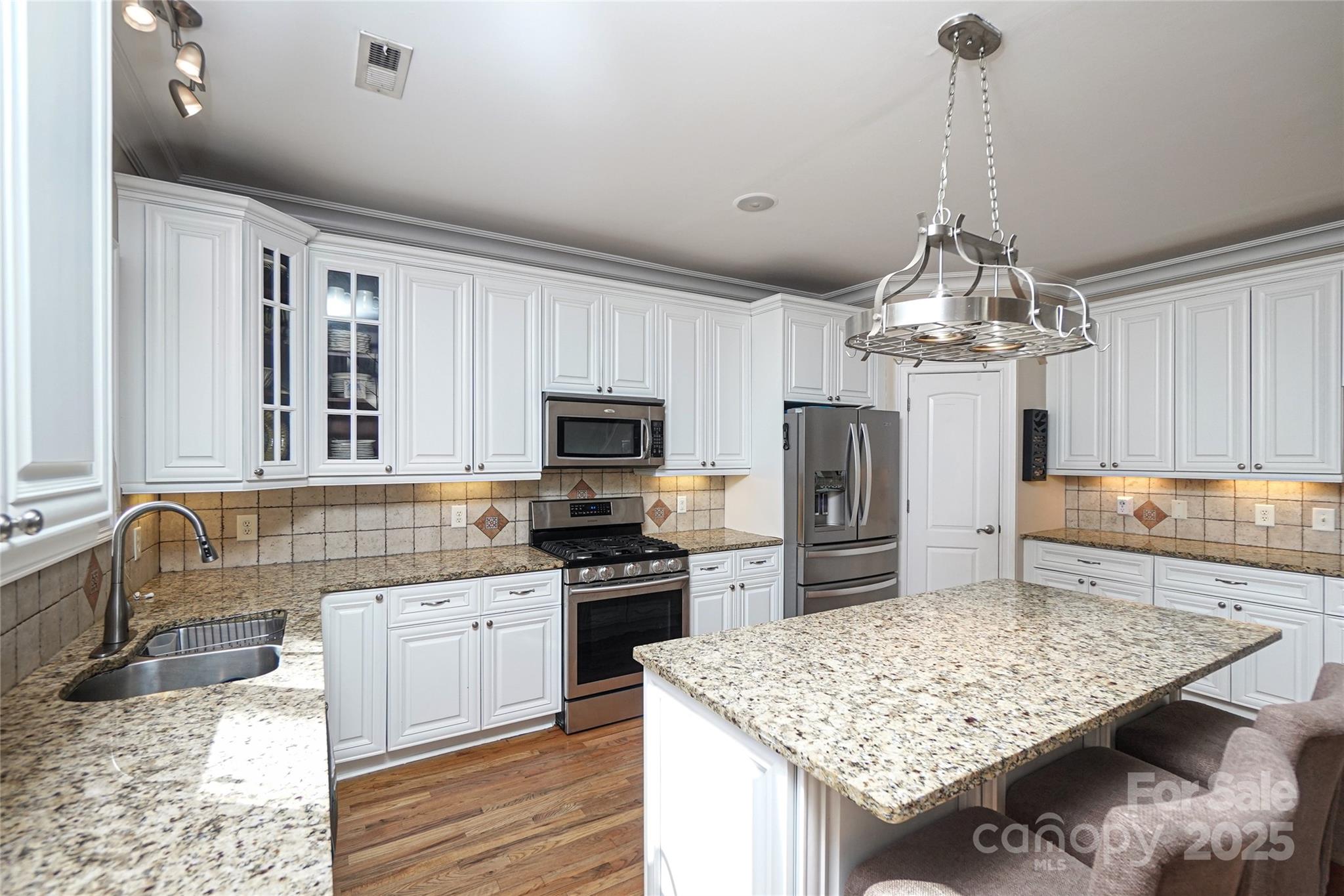 Regent Park - Residential