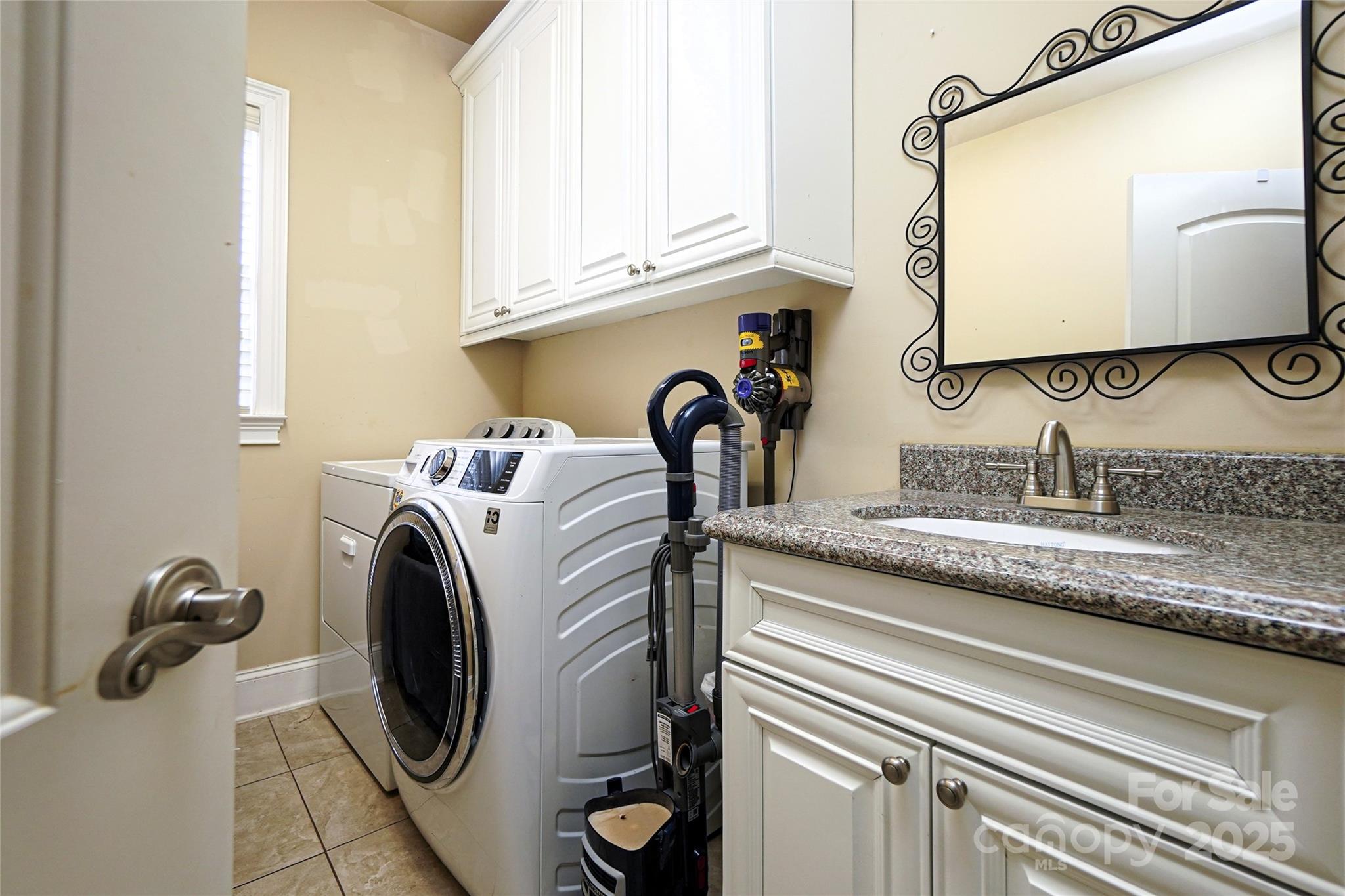 Regent Park - Residential