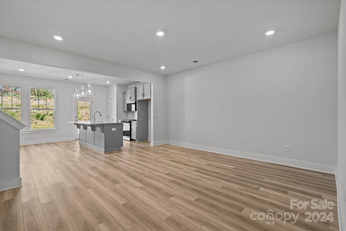 Gateway Village - Residential