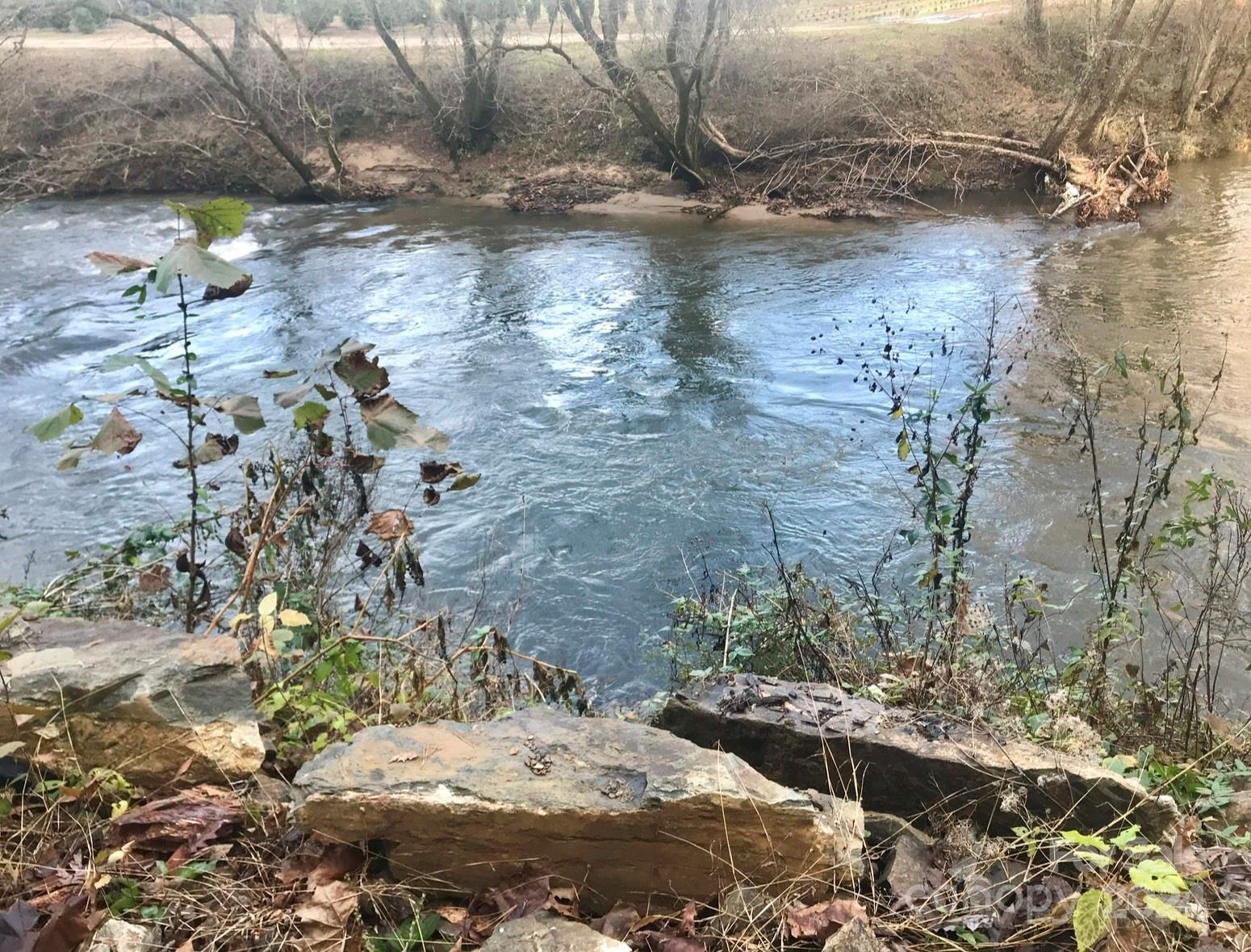 The Coves Mountain River Club - Land