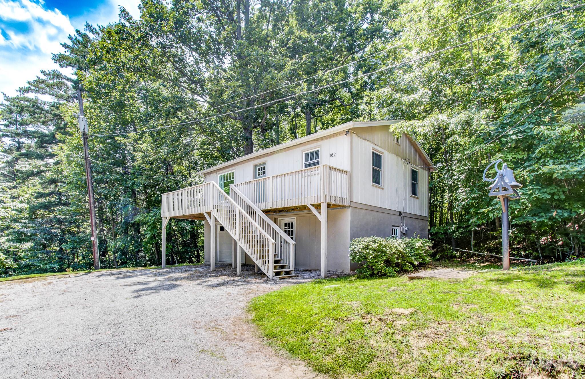 182 Ellerslie Acre None
