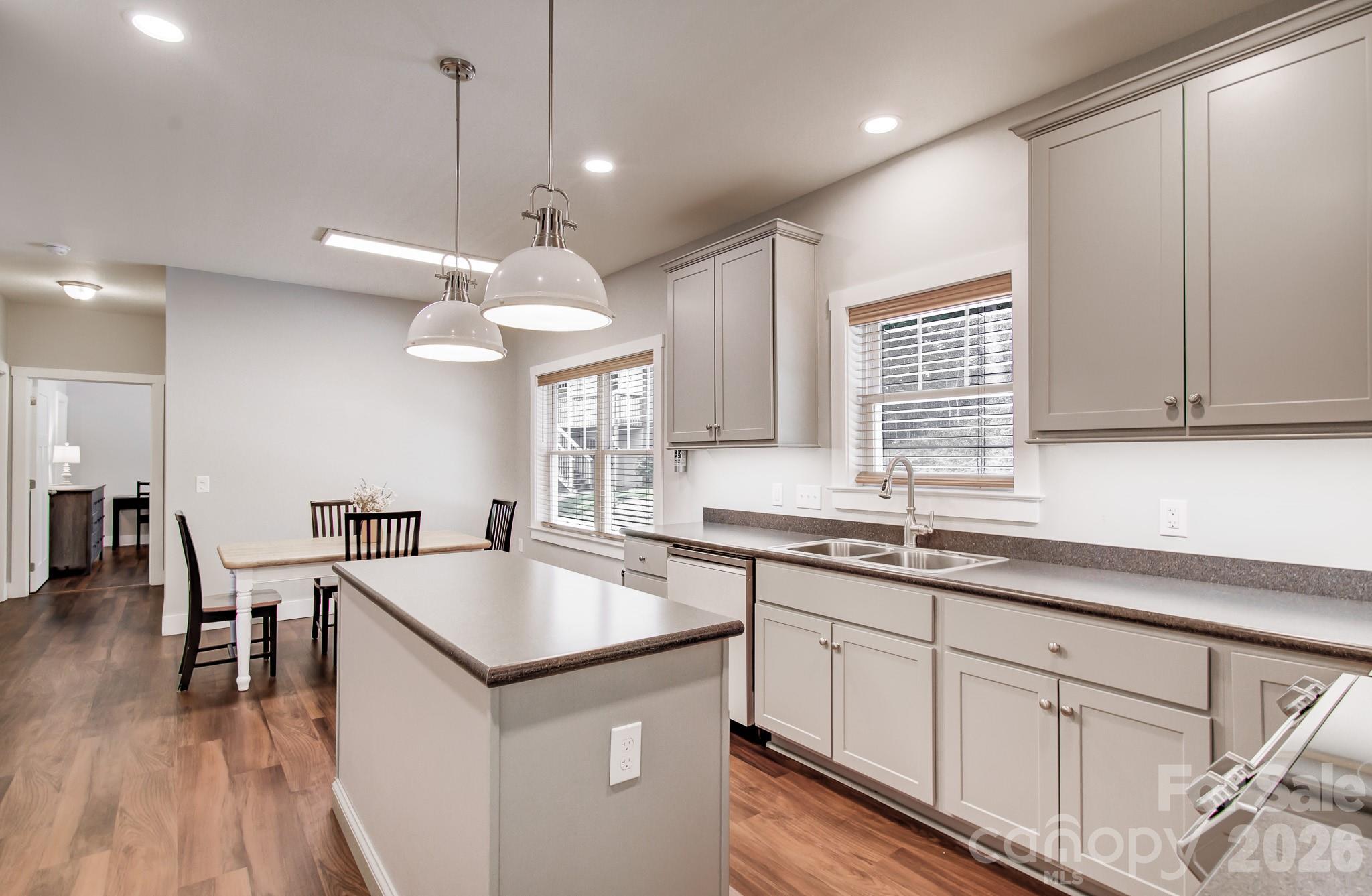 182 Ellerslie Acre None