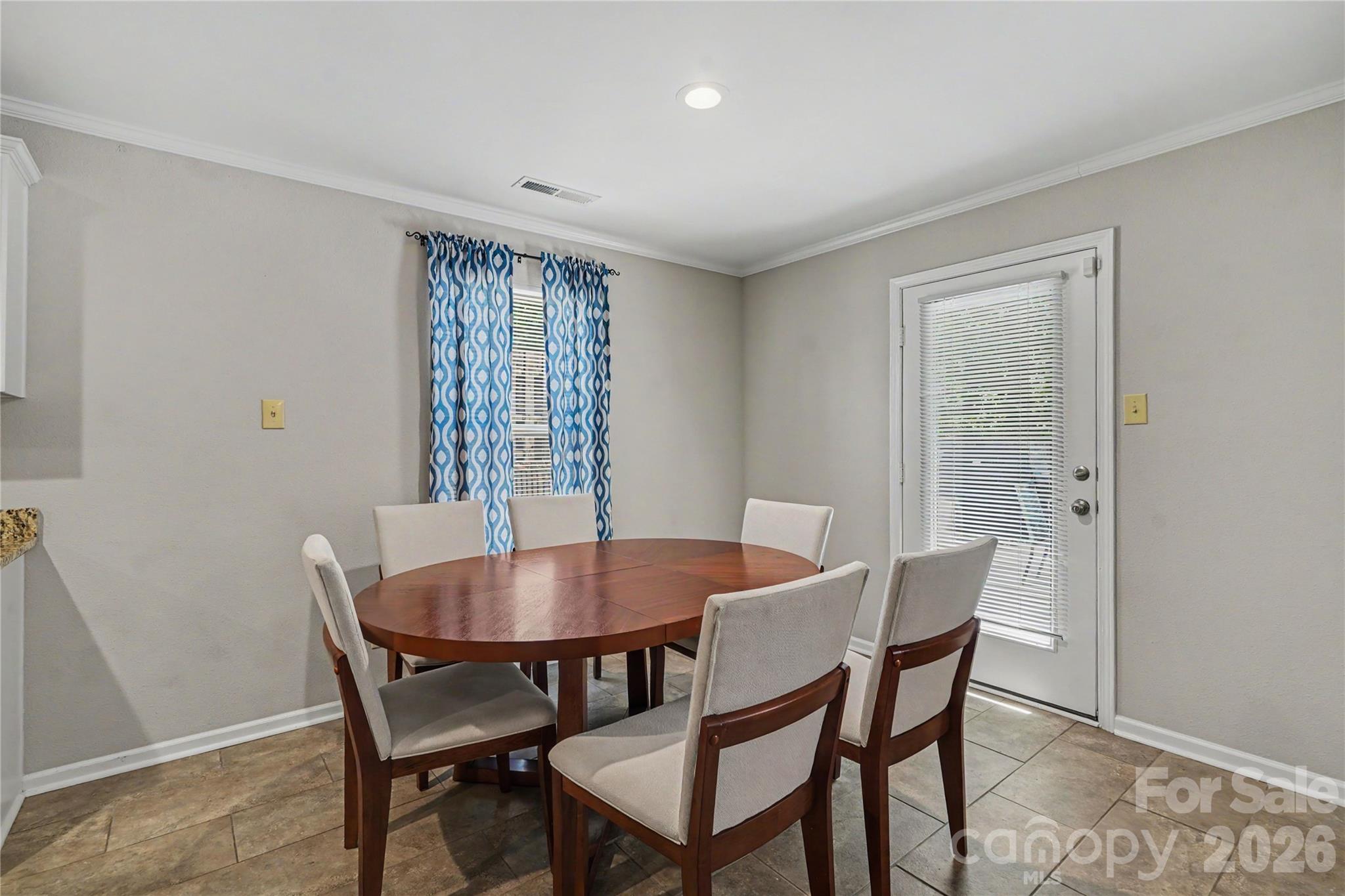 1729 Red Bird Circle