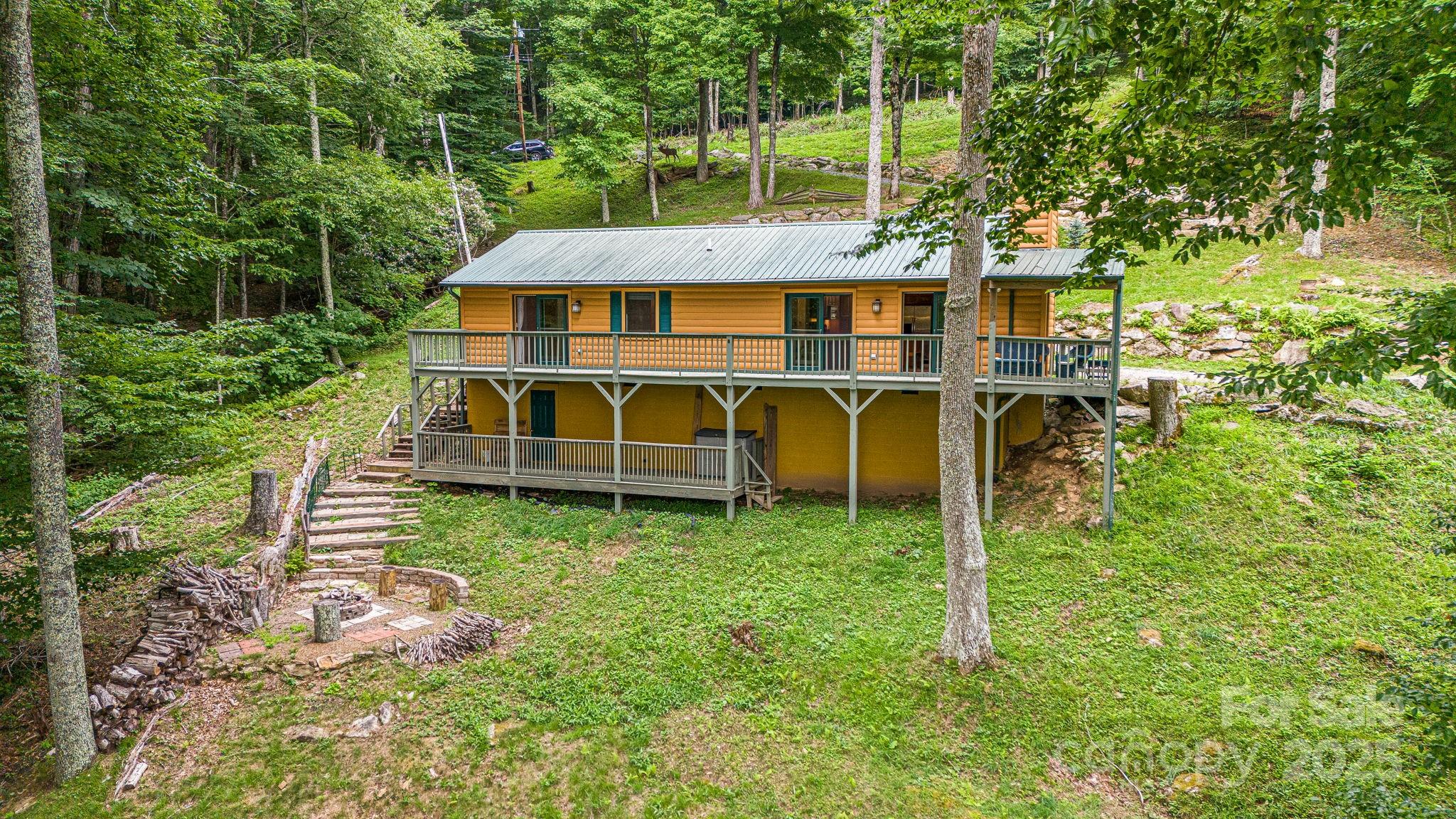 Wolf Laurel - Residential