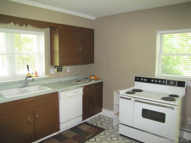 Royal Oaks - Residential Lease