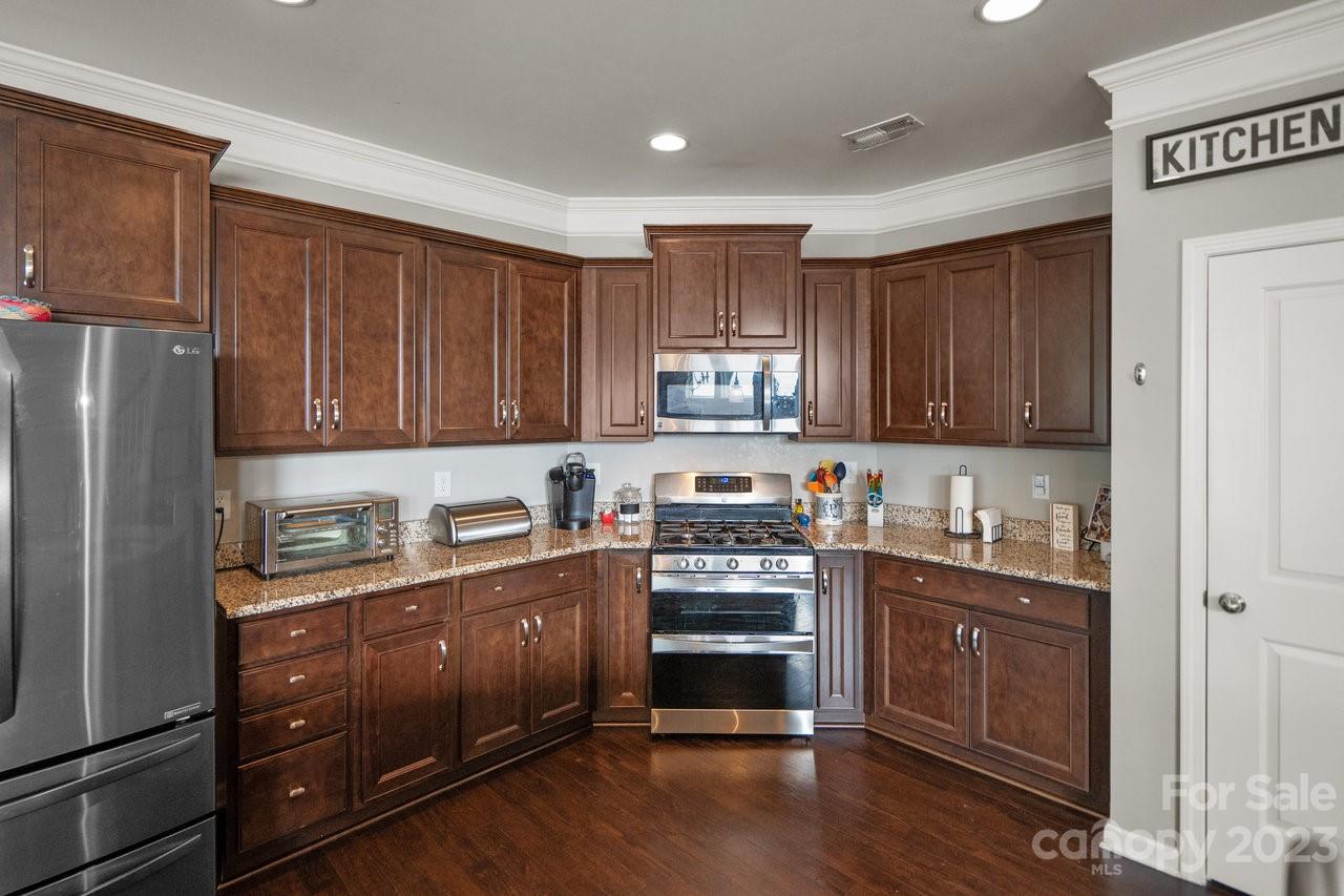 Savannah Townhomes - Residential