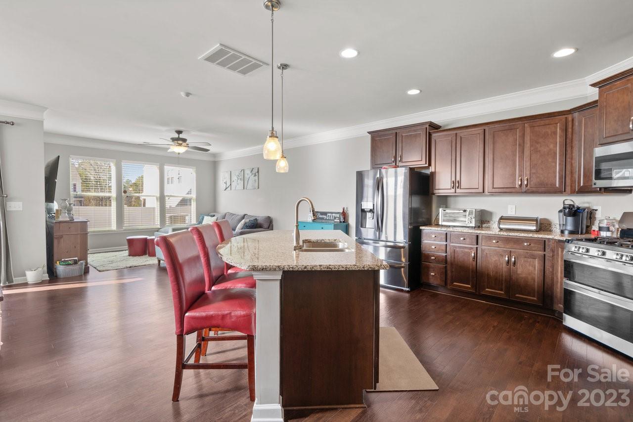 Savannah Townhomes - Residential