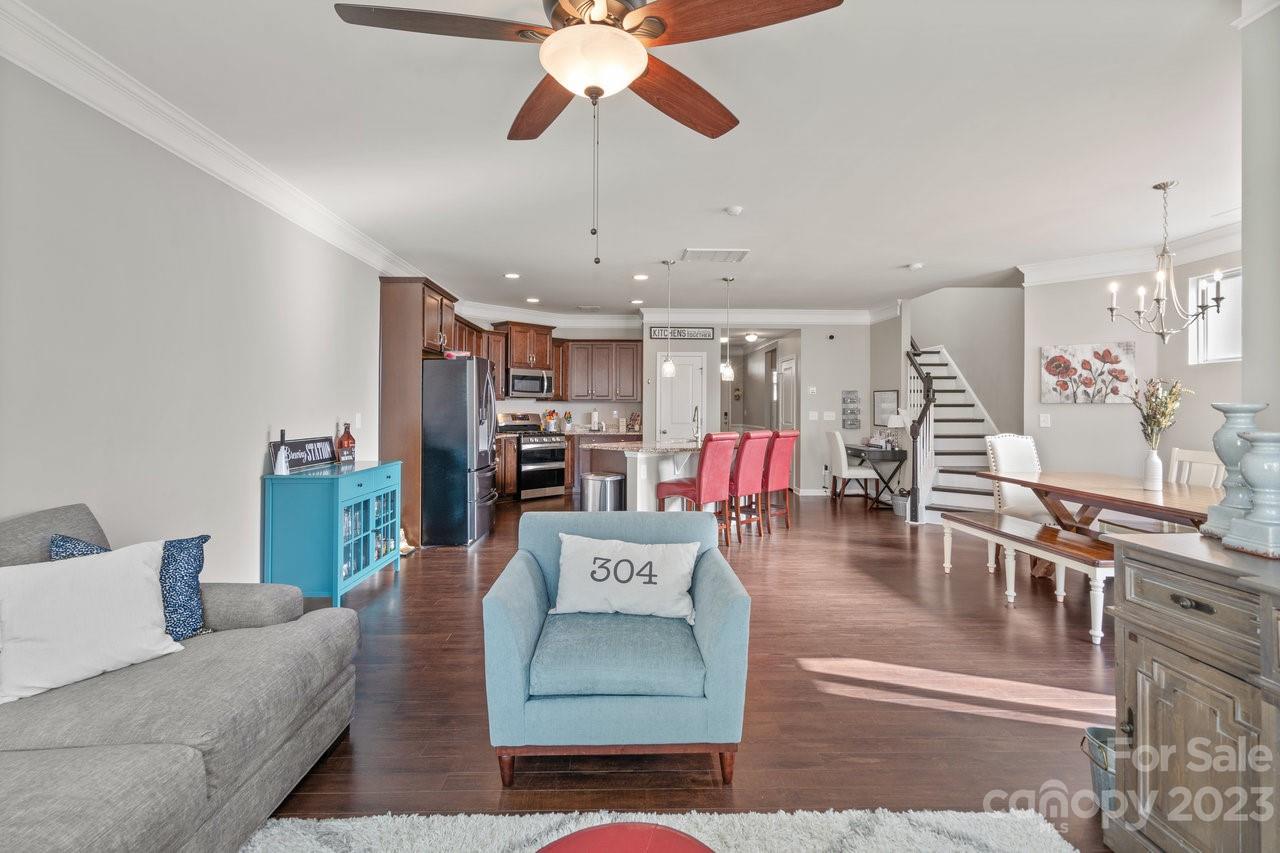 Savannah Townhomes - Residential