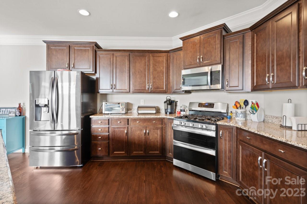 Savannah Townhomes - Residential