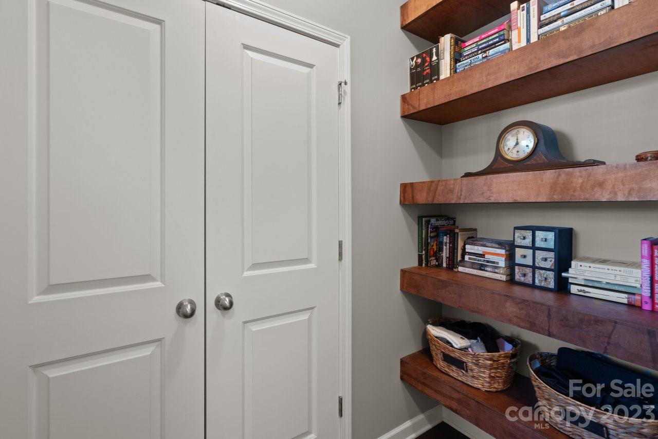 Savannah Townhomes - Residential